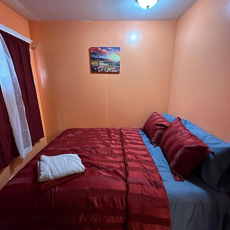 Fidellia Iron Room, Queen Bed Minutes From Newark Liberty International Airport And Newark Penn Station Exteriér fotografie
